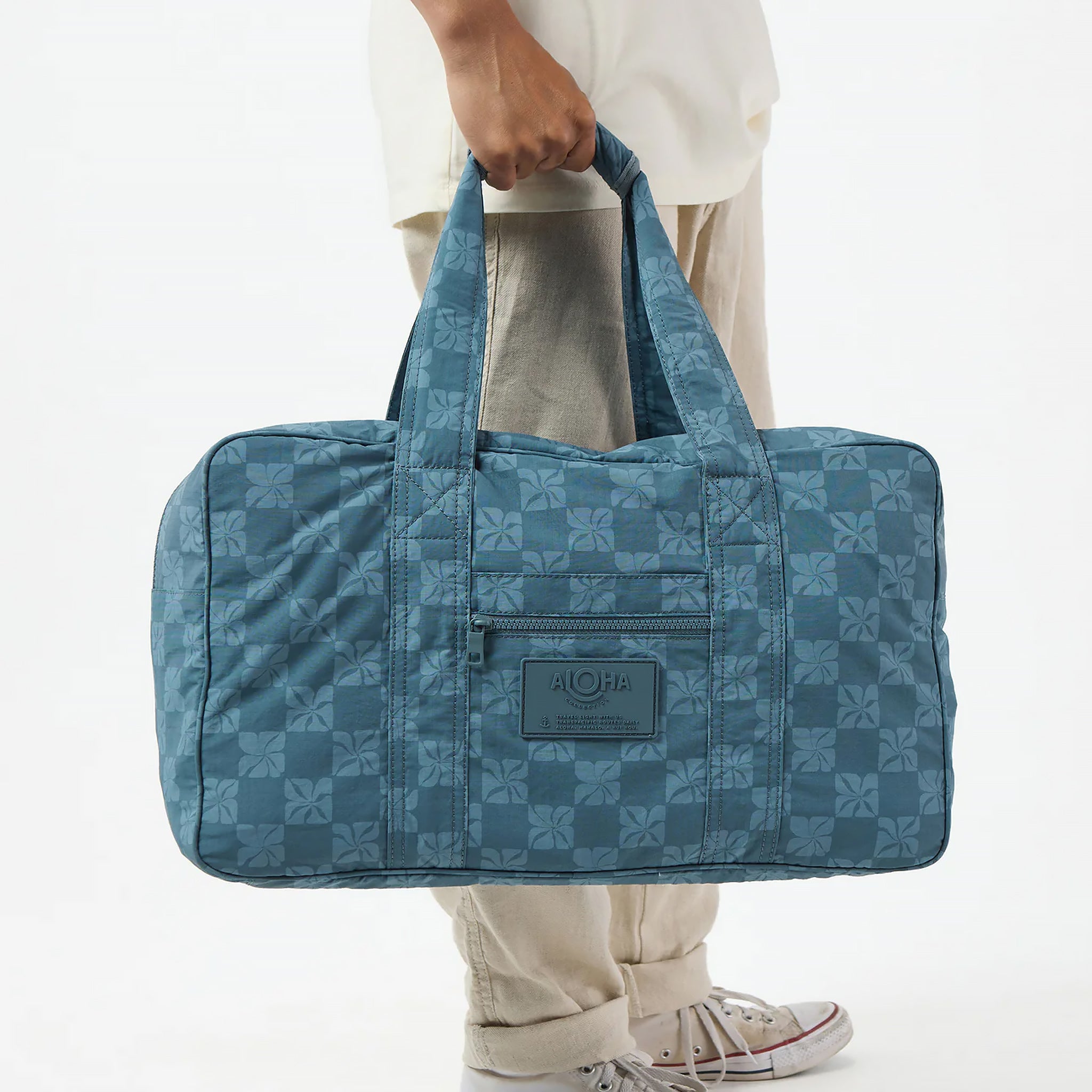 Keep It Light Weekender - Pua Check