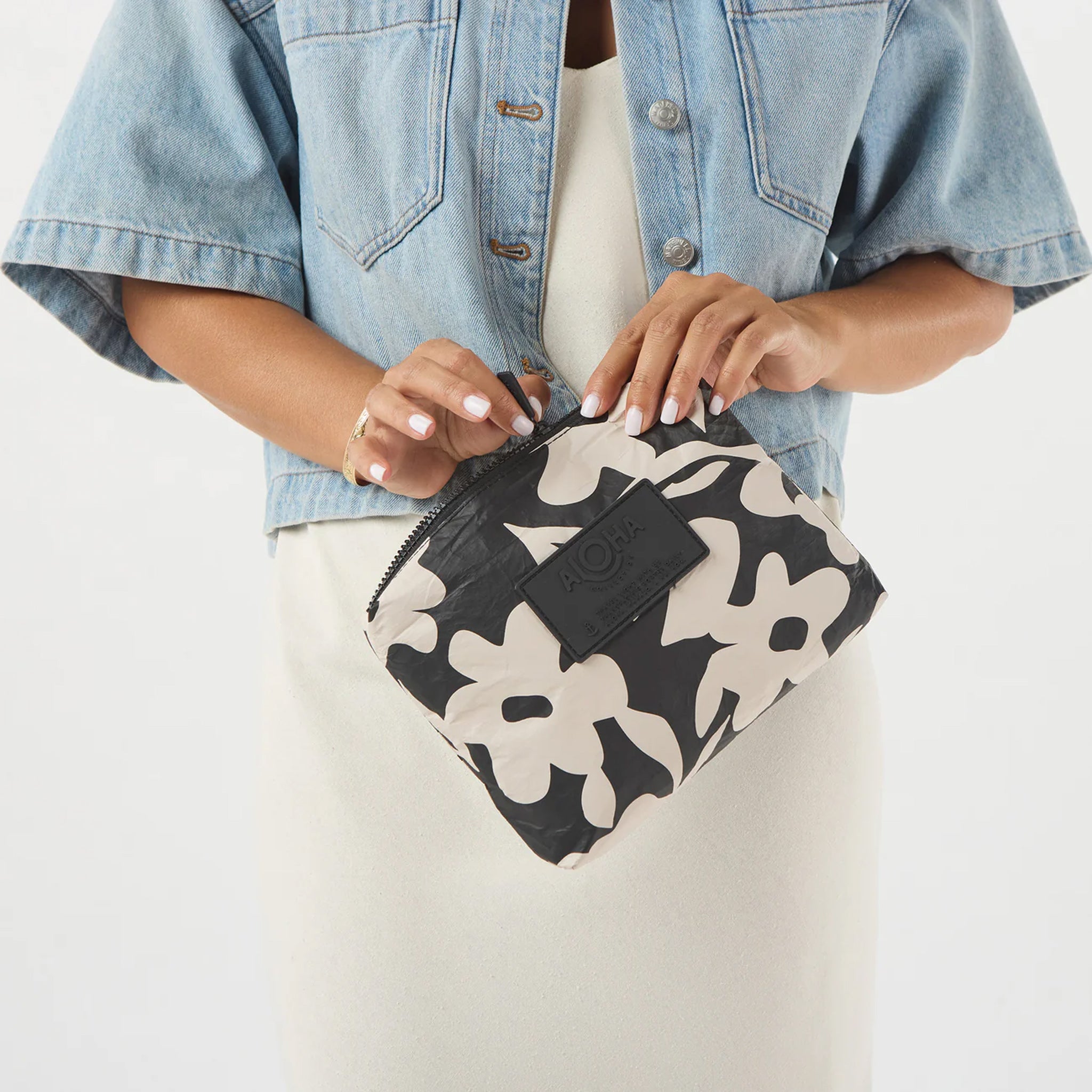 Small Pouch - Fall Flowers