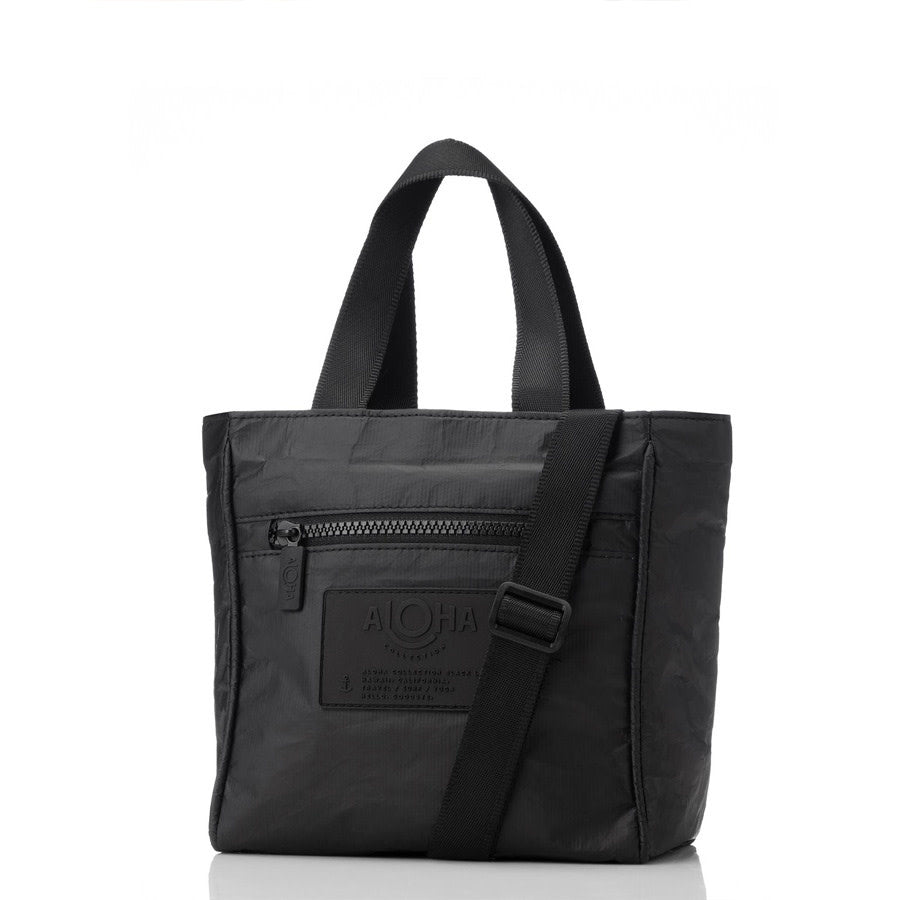 Crossbody - Monochrome